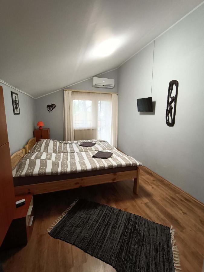 Toelgyfa Vendeghaz Otel Balatonszepezd Dış mekan fotoğraf