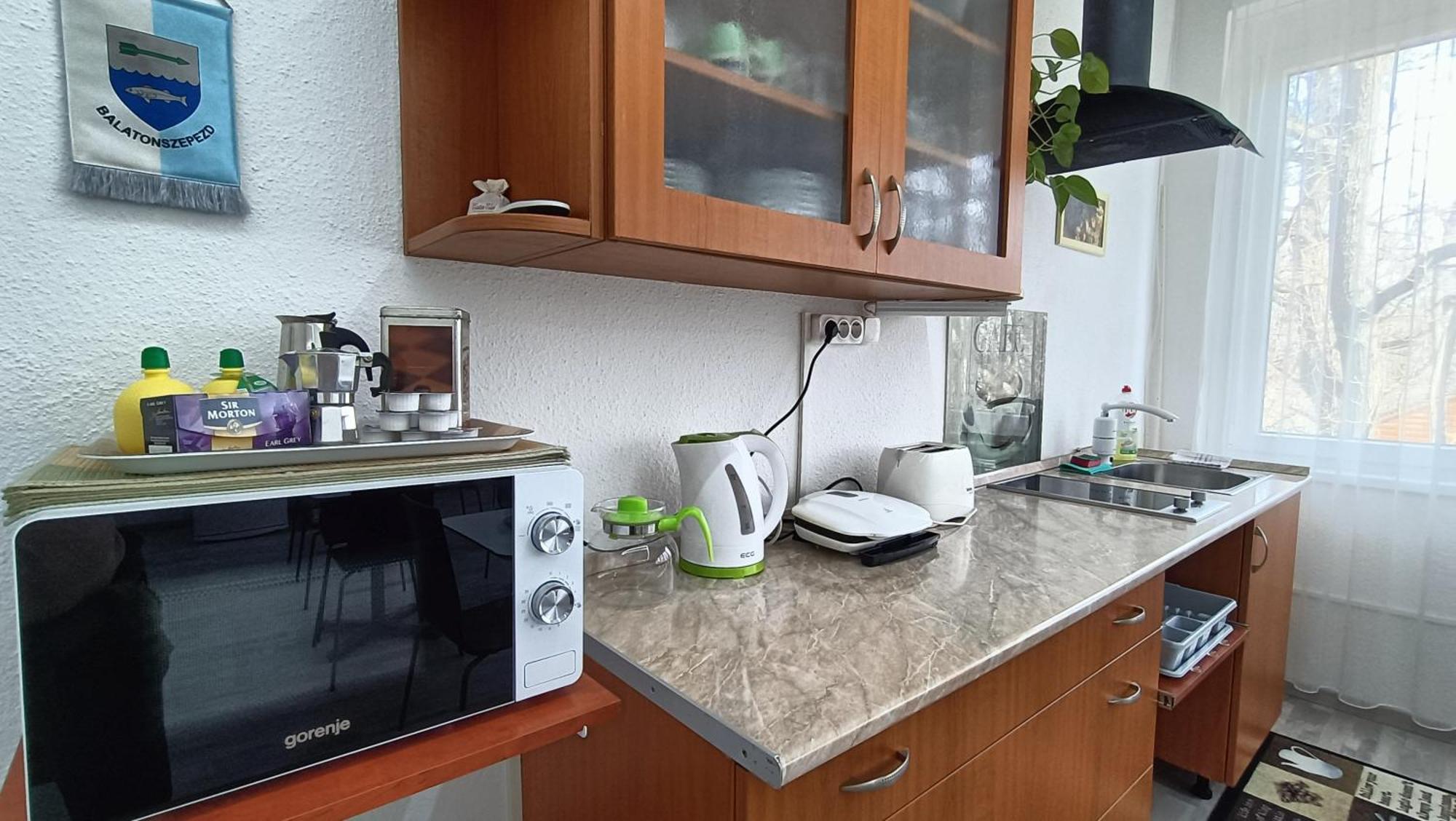 Toelgyfa Vendeghaz Otel Balatonszepezd Dış mekan fotoğraf
